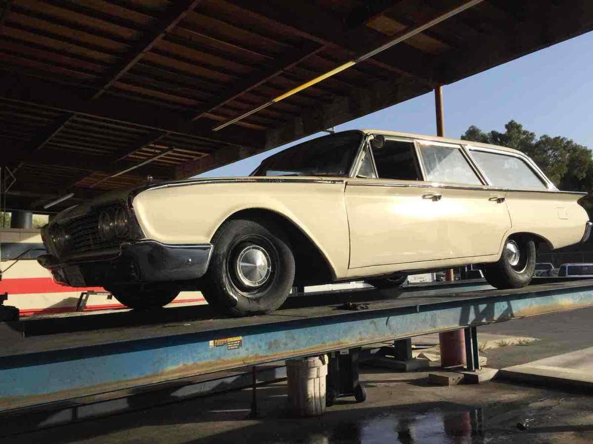 1960 Ford Country sedan - photo 12