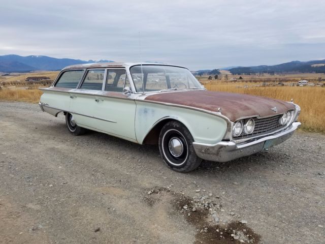 1960 Ford Galaxie COUNTRY SEDAN - photo 2