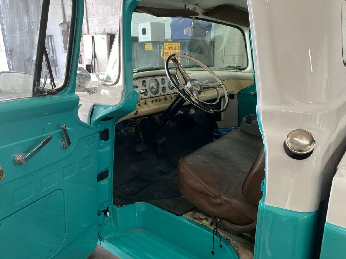 1960 Ford F-100 - photo 2