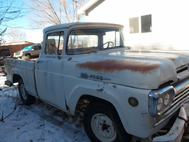 1960 FORD F100 BIG WINDOW SHORT BED FLEETSIDE ORIGINAL 1960 Ford F-100 Custom cab