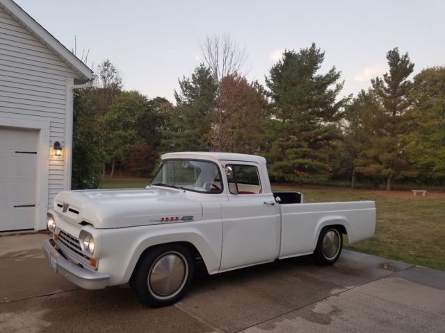 1960 Ford F-100 - photo 2