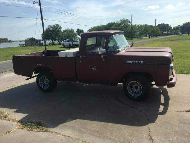 1960 Ford F-100 2 tone white/turquoise - photo 3