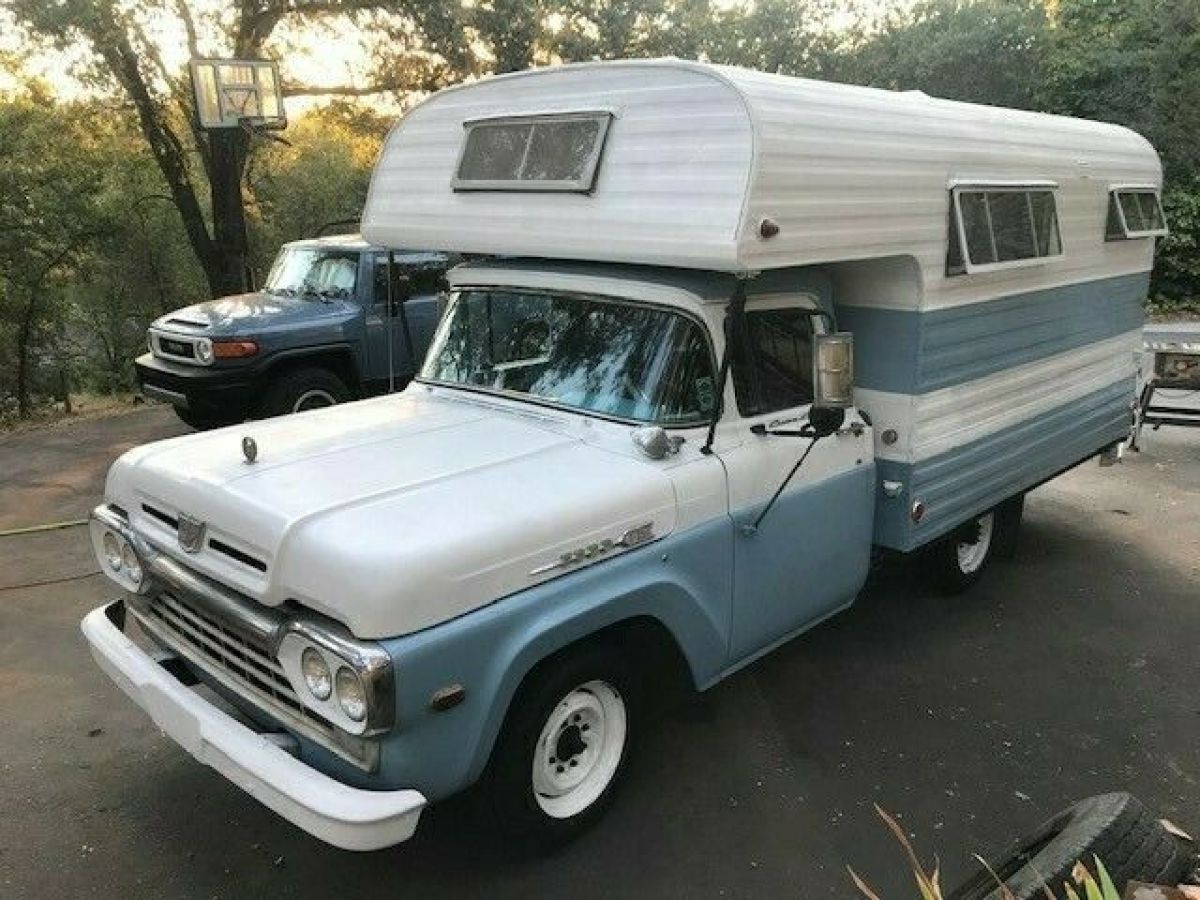 1960 Ford Motorhome - photo 2