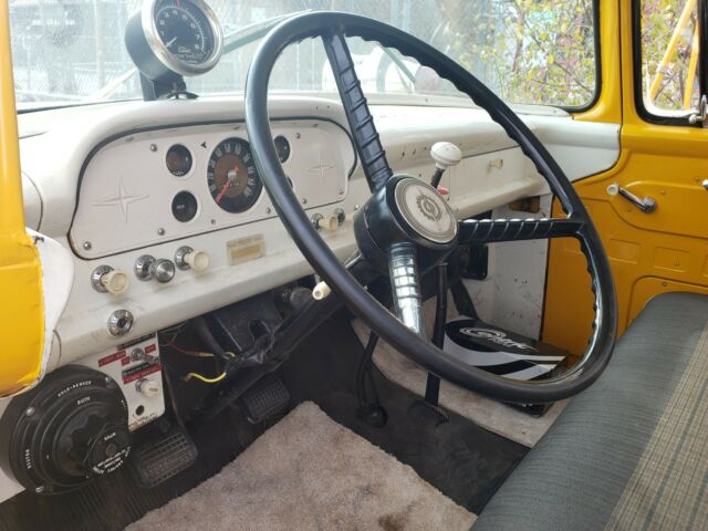 1960 Ford F-550 - photo 9