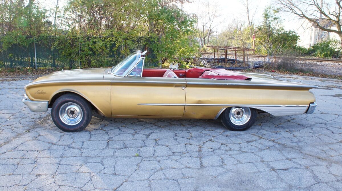 1960 Ford Galaxie - photo 2