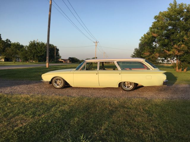 1960 Ford Galaxie Country sedan - photo 3