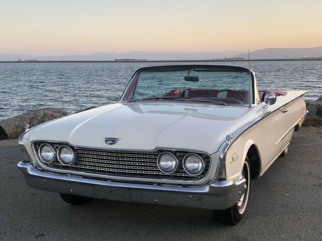 1960 Ford Galaxie Sunliner