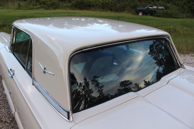 1960 Ford Thunderbird 2 Door Coupe ~ 150+ HD Pictures ~ Must See - photo 9