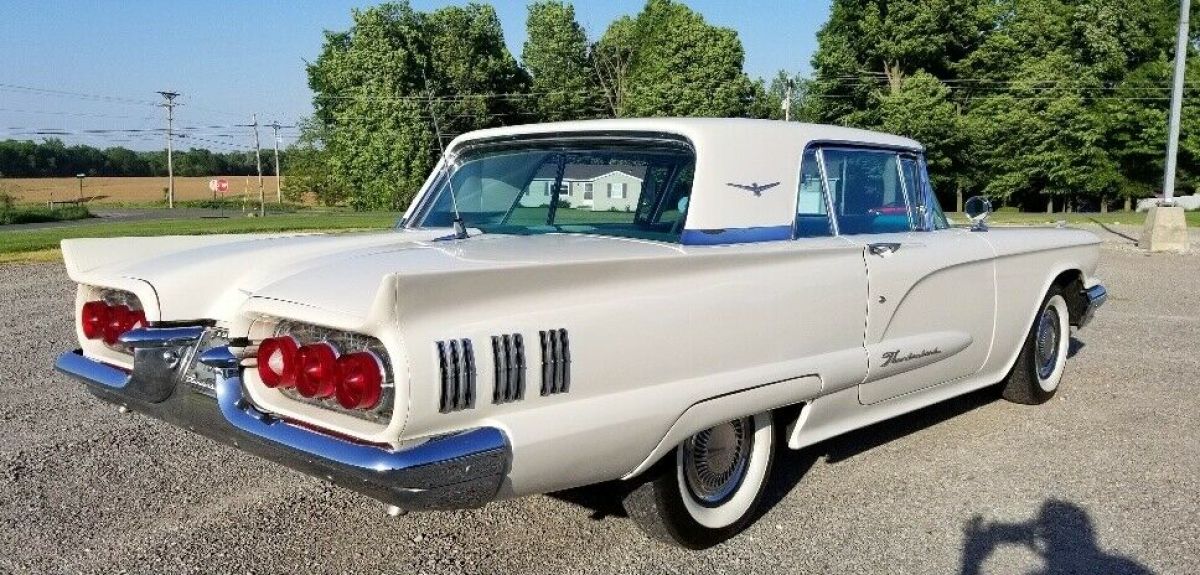 1960 Ford Thunderbird - photo 3