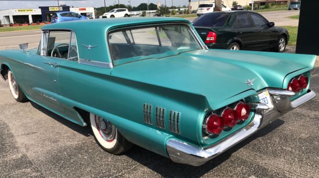 1960 Ford Thunderbird - photo 3