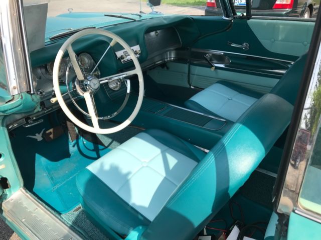 1960 Ford Thunderbird - photo 5