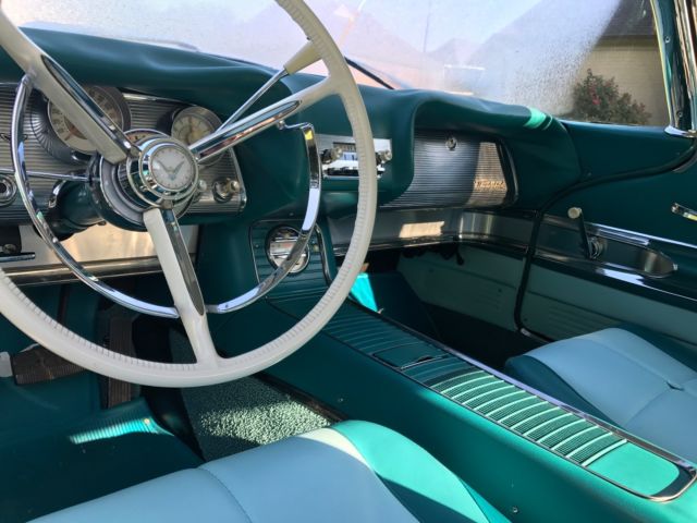 1960 Ford Thunderbird - photo 7
