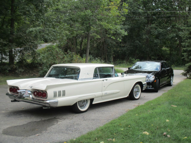 1960 Ford Thunderbird - photo 6