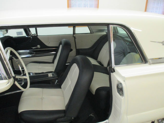 1960 Ford Thunderbird - photo 9