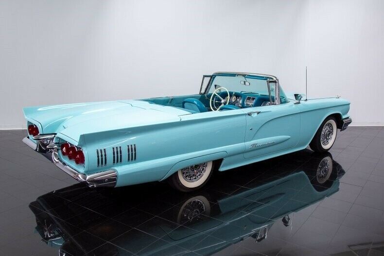 1960 Ford Thunderbird Convertible - photo 4