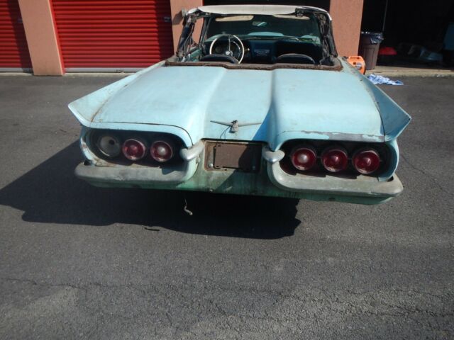 1960 Ford Thunderbird - photo 3