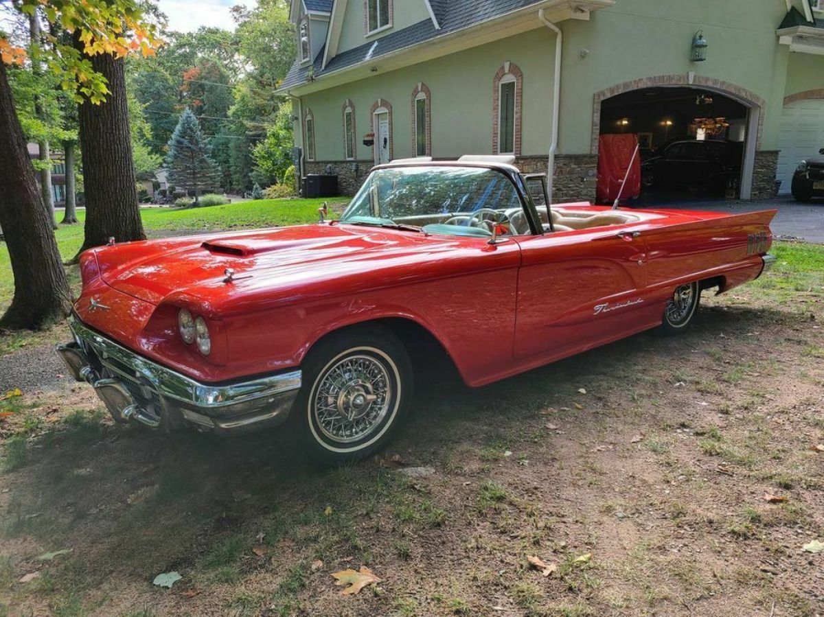 1960 Ford Thunderbird - photo 2