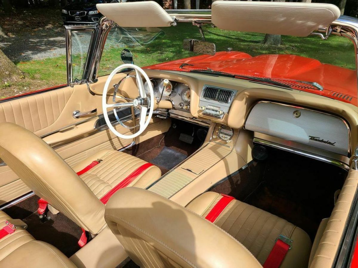 1960 Ford Thunderbird - photo 6