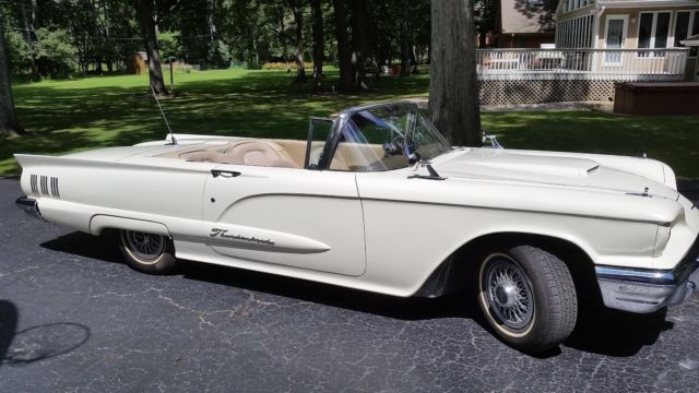 1960 Ford Thunderbird Convertible - photo 4