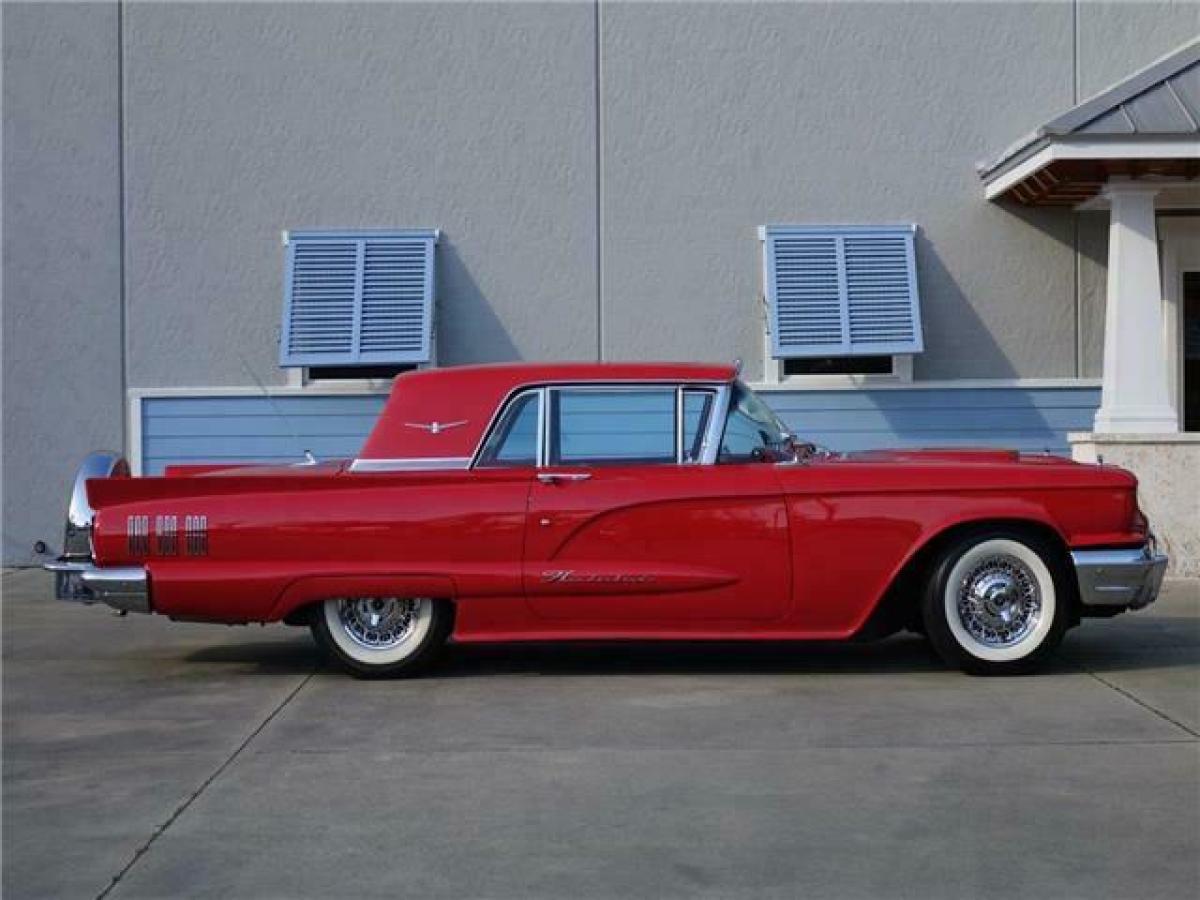 1960 Ford Thunderbird - photo 2