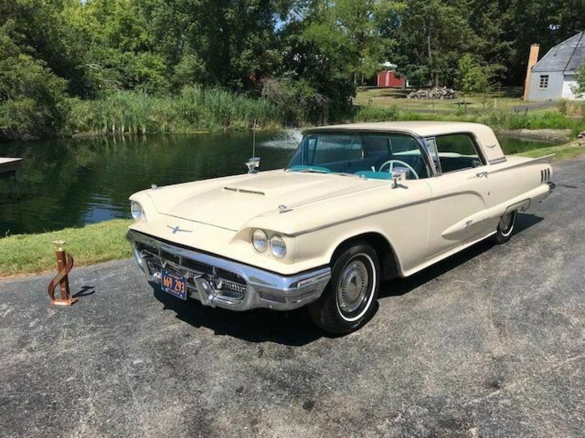 1960 Ford Thunderbird Hardtop. Rust Free Factory A/C. Front disc brakes. 1960 Ford Thunderbird