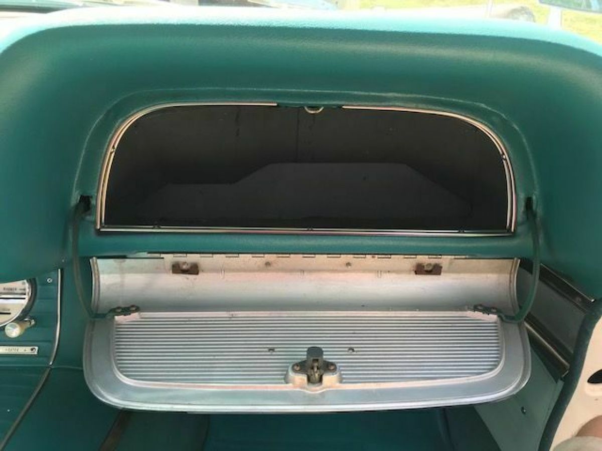 1960 Ford Thunderbird - photo 7