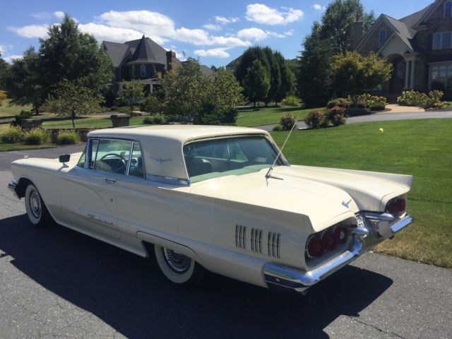 1960 Ford Thunderbird - photo 3