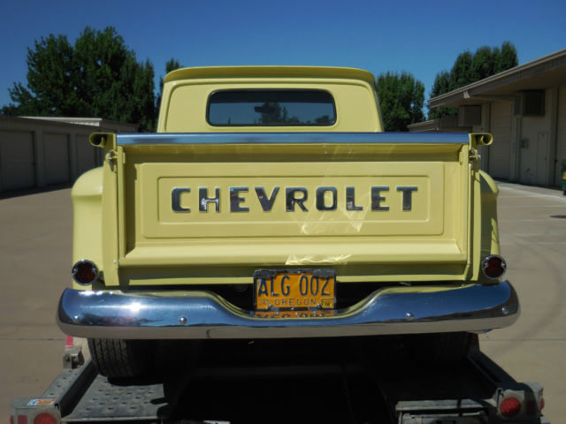 1960 GMC 1000 1/2 Ton Stepside Shortbed - photo 2