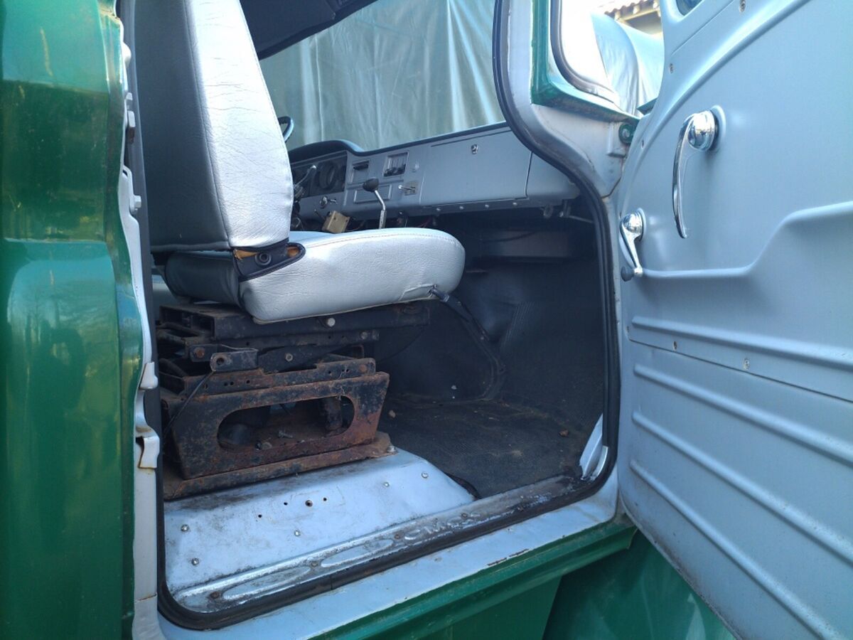 1960 GMC 6000 - photo 11