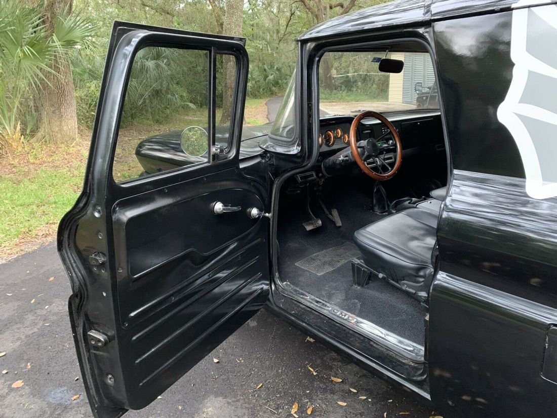 1960 GMC Panel Restomod - photo 11