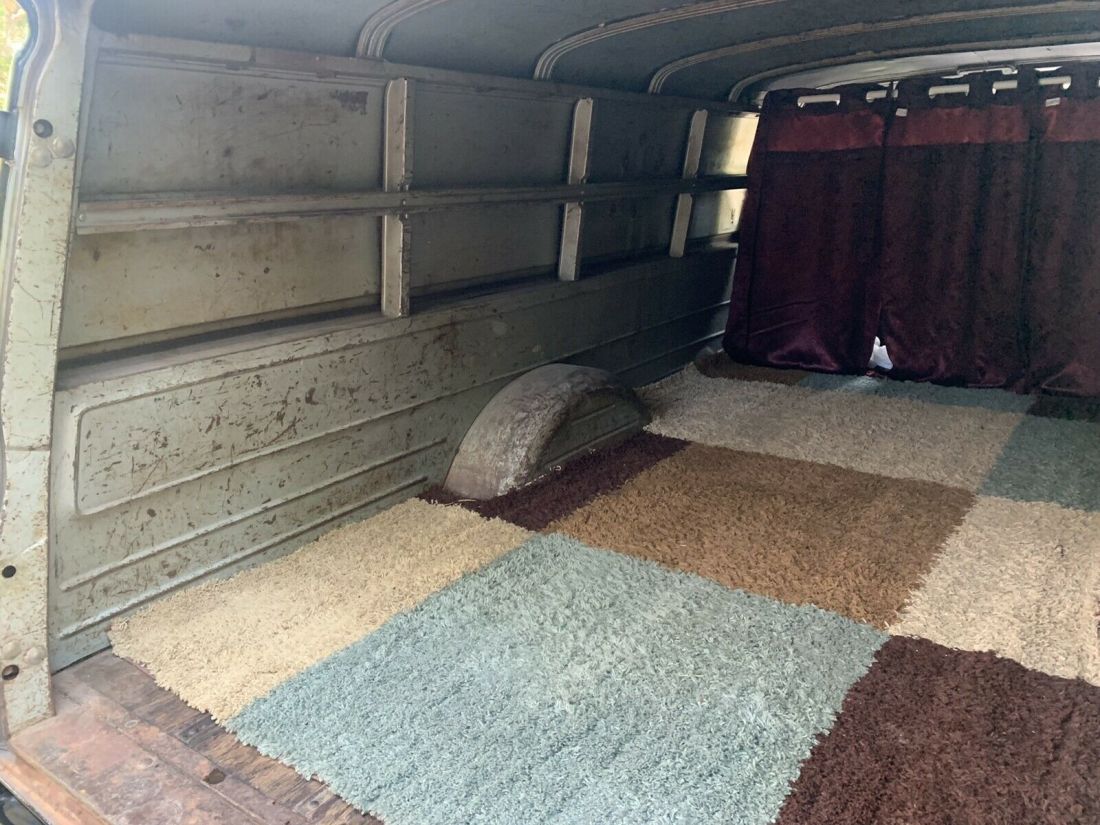 1960 GMC Panel Restomod - photo 12