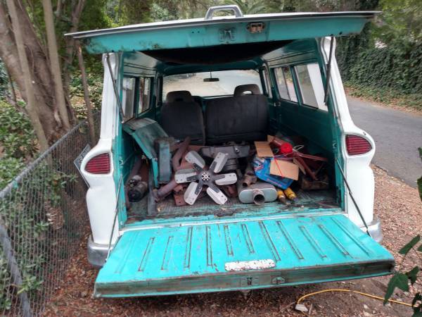 1960 GMC C1500 Suburban - photo 2