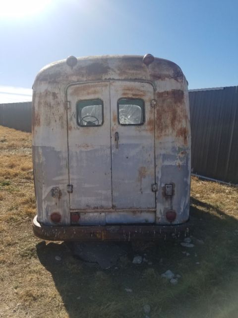 1960 International Harvester Metro Delivery van - photo 5