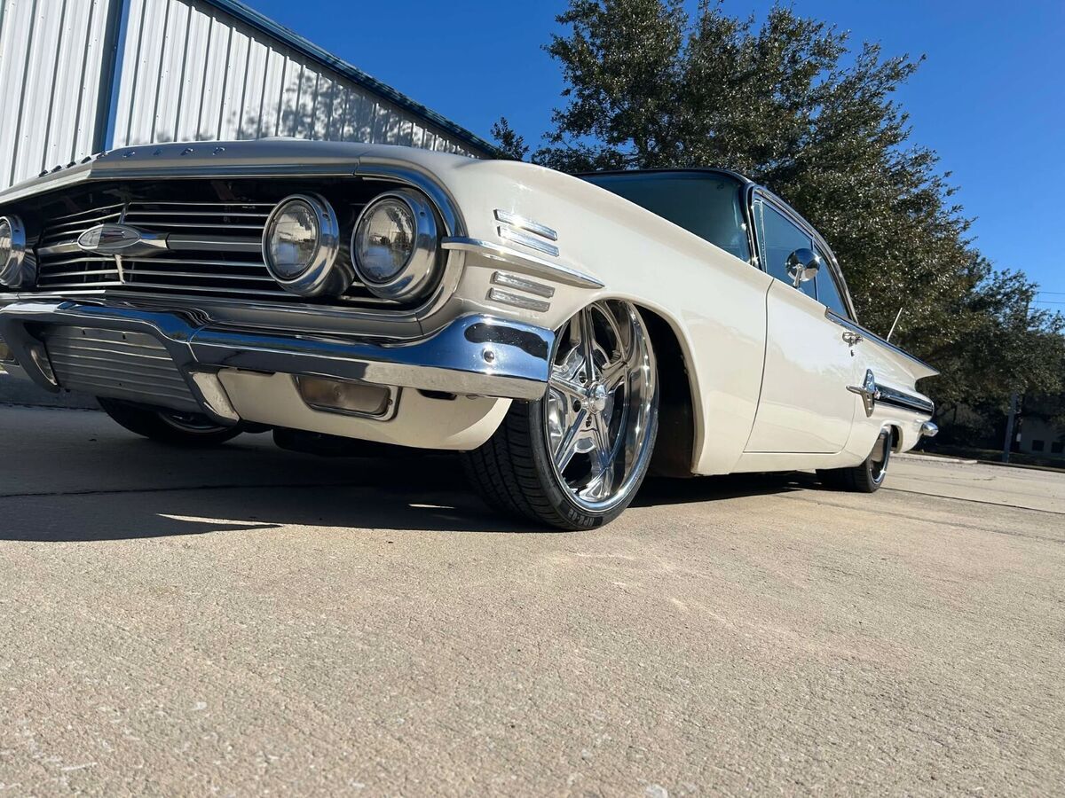 1960 Chevrolet Impala - photo 3