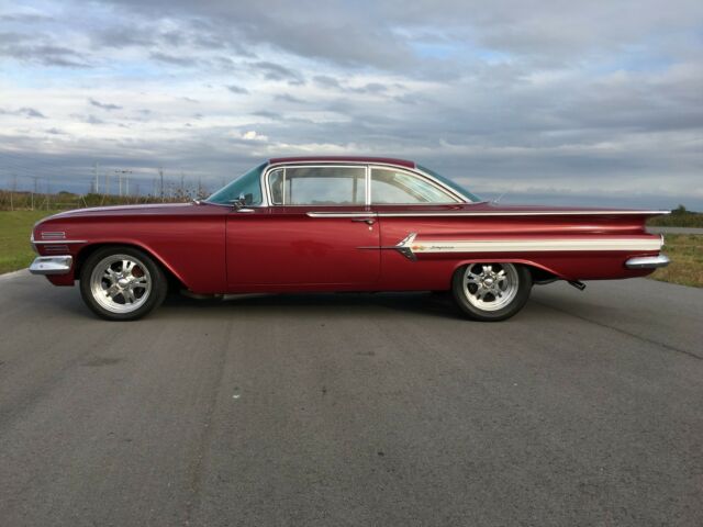1960 Chevrolet Impala SPORT COUPE BUBBLE TOP RESTOMOD