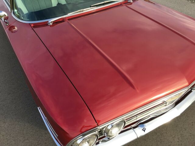 1960 Chevrolet Impala SPORT COUPE BUBBLE TOP RESTOMOD - photo 13