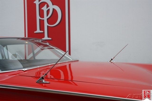 1960 Chevrolet Impala Sport Coupe - photo 4