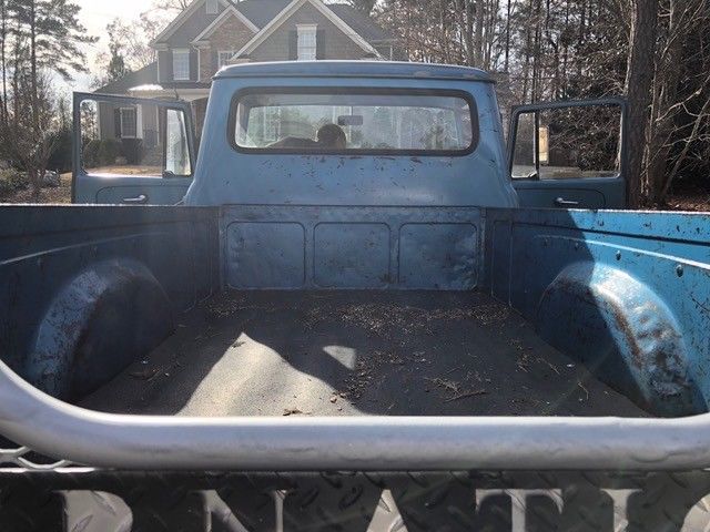 1960 International Harvester B120 - photo 12