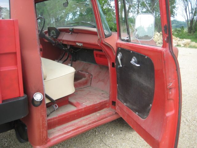 1960 International Harvester B100 B112 - photo 4