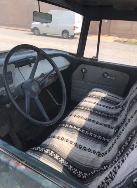 1960 International Harvester B100 - photo 8
