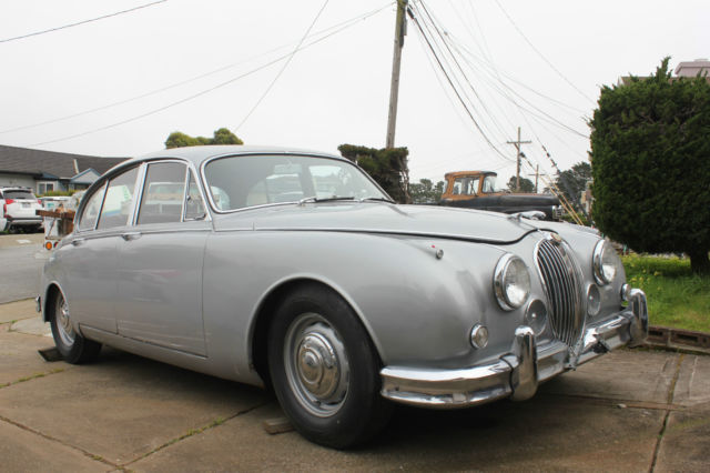 1960 Jaguar Mark 2 MK2 LUXURY SEDAN 4D - photo 9