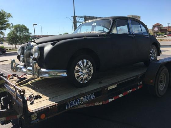 **1960 Jaguar Mark II. 3.4L w/ 4 speed. **Barn Find!** 1960 Jaguar Mark II