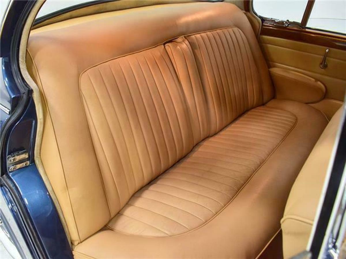 1960 Jaguar MK 2 - photo 10