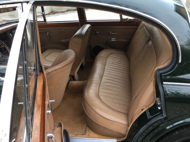 1960 Jaguar MKII MKII Sedan - photo 12