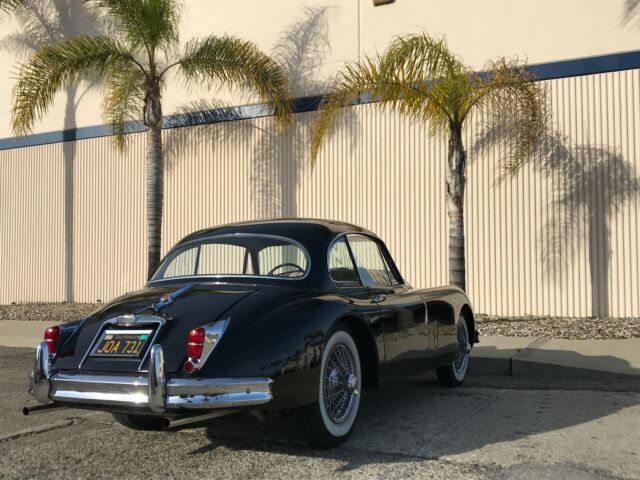 1960 Jaguar XK150 - photo 7