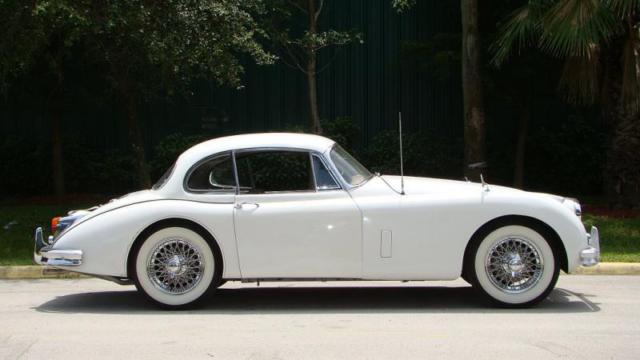 1960 JAGUAR XK150 FIXED HEAD COUPE 1960 Jaguar XK FHC