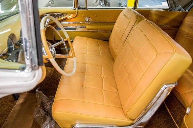 1960 Lincoln Continental - photo 2