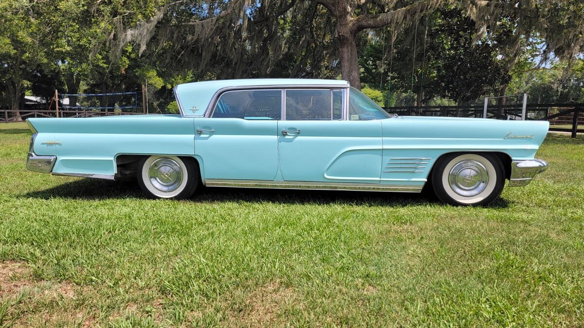 1960 Lincoln Continental Mark V - photo 4