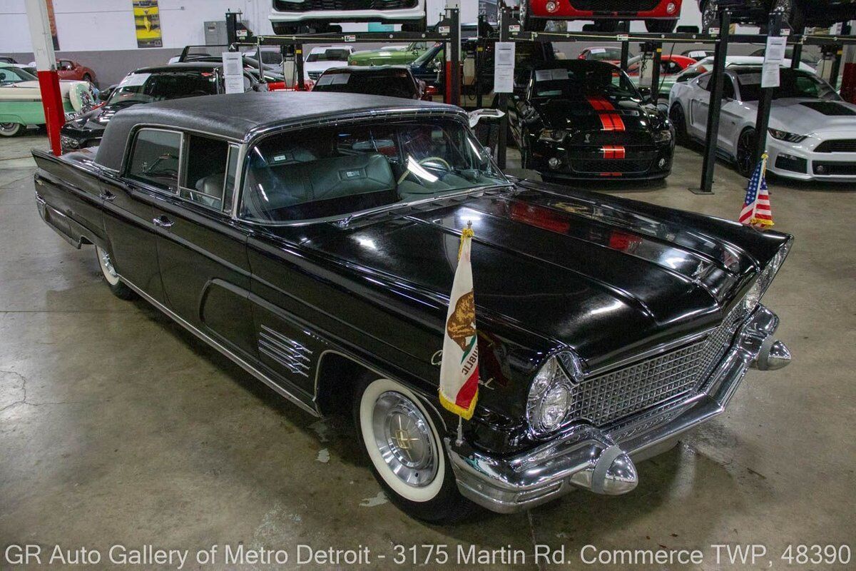 1960 Lincoln Continental Mark V - photo 8
