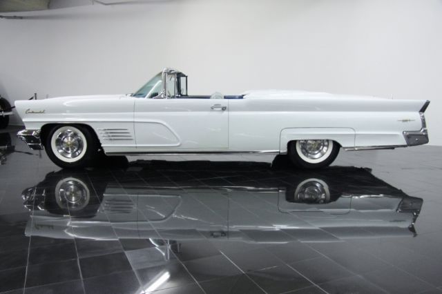 1960 Lincoln Continental Mark V - photo 4